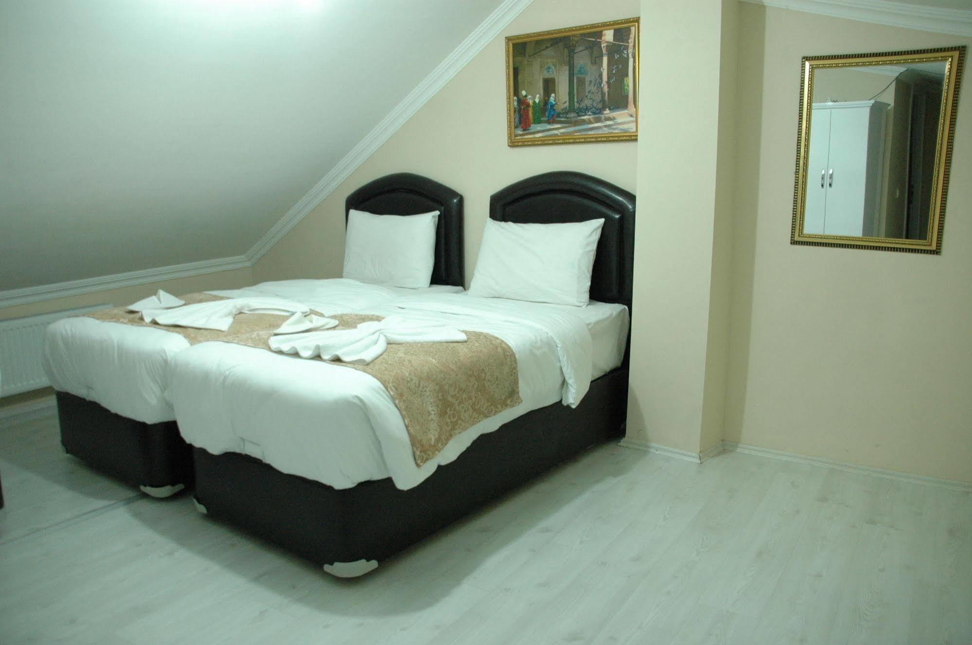 Tolga Hotel Istambul Extérieur photo